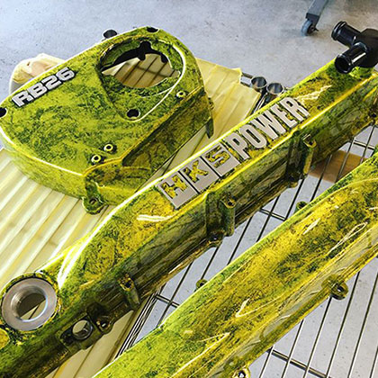 ラップ塗装ヘッドカバー